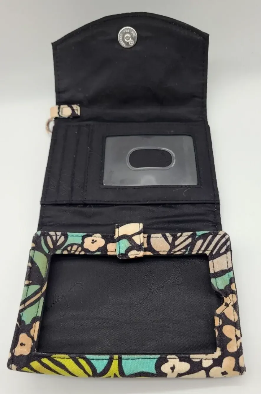 Vera Bradley Card Holder Quilted Wristlet Island Blooms Tri Fold Snap ID Badge